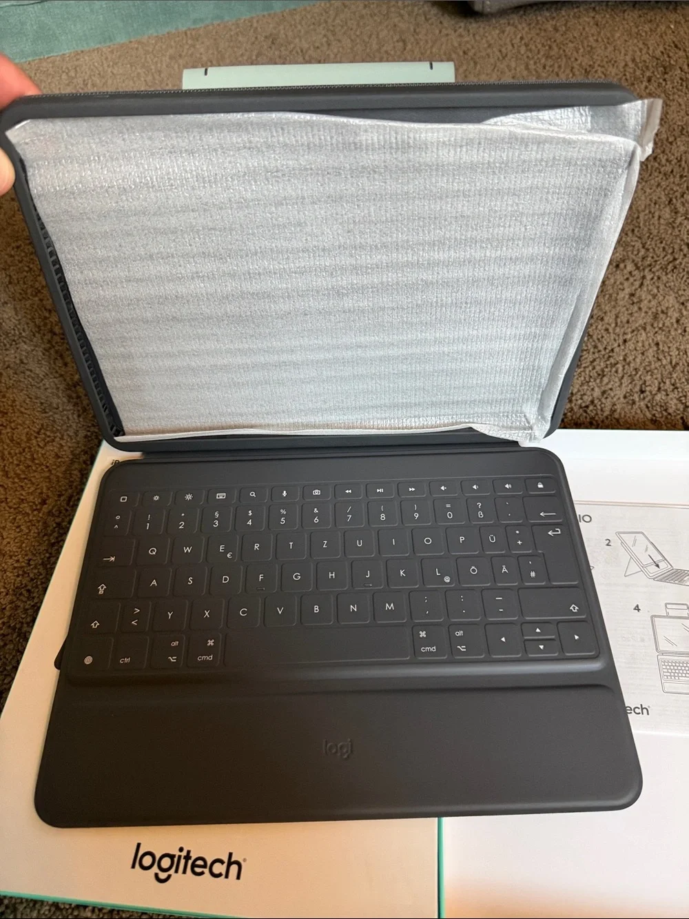 Logitech Rugged Folio Keyboard Case – Black with Teal Trim